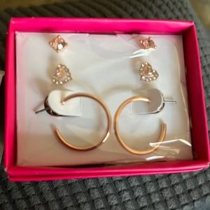 Love Life Faith Earring Pack Heart Three sets of earrings. New in Box
